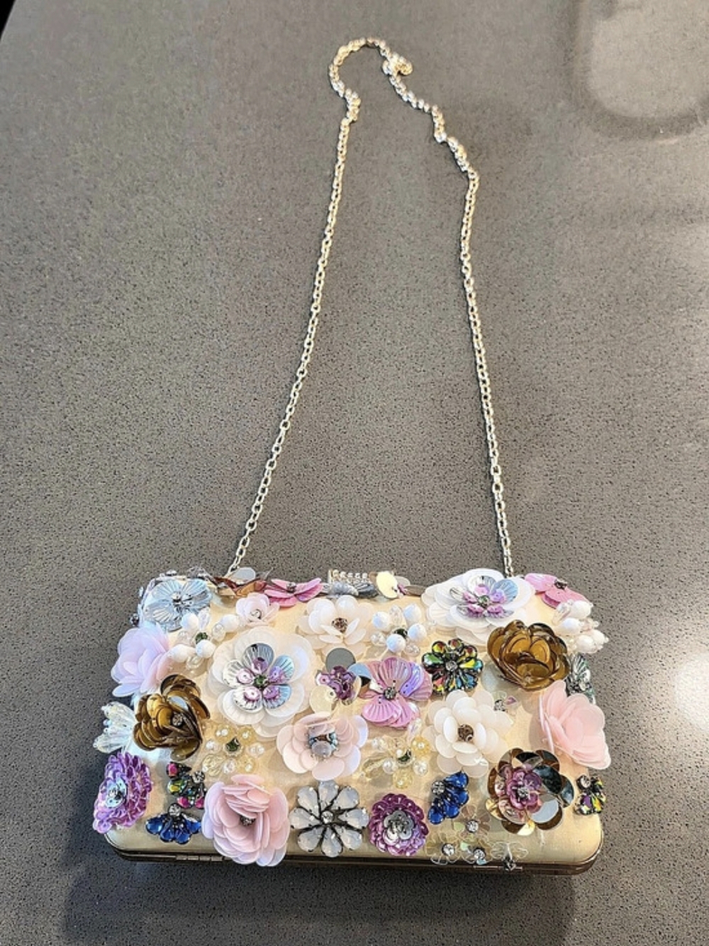 Floral Beaded Clutch in Cream & Pink Like New